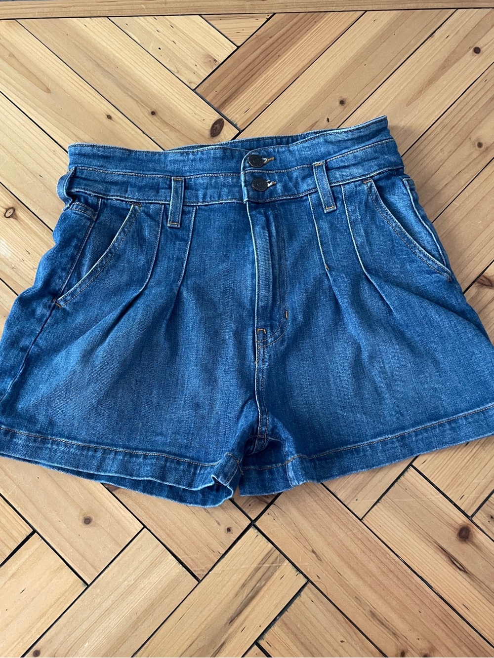VERONICA BEARD Shorts Women sz 28/6 Blue Denim Jean JAYLEN Cornflower Pleatd - Picture 7 of 11